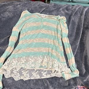 Buckle Daytrip Sweater